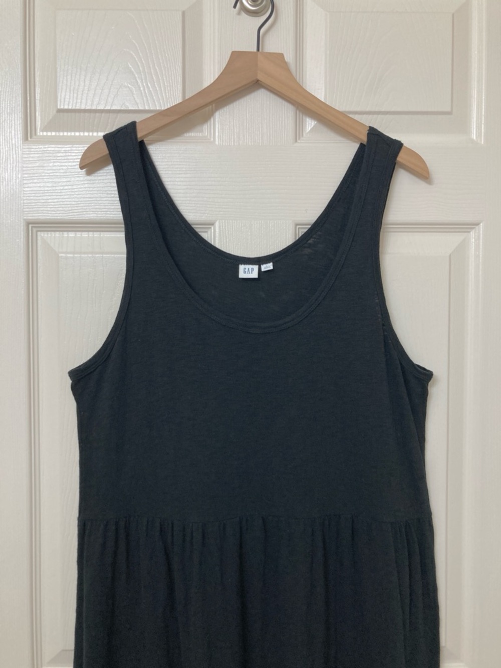 GAP Women’s Black Slub Cotton Sleeveless Tiered Maxi Tank Dress Size Large Beach - Picture 4 of 8